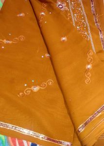 🧡✨ Elegant Mustard Embroidery Saree ✨