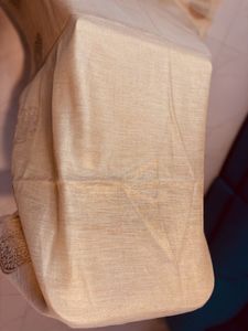 Designer Blouse &amp; Elegant Cream &amp; Gold Saree