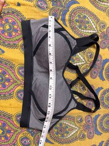 Grey Imported Crossback Sports Bra🩶