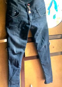 #BEAUTIFUL JEANS FOR GIRL
