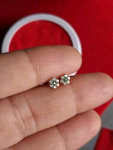 beautiful Flower desine Stud Earrings