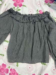 Gingham Off-Shoulder Ruffle Top 32,34