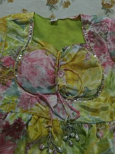 Beautiful Floral Kurta Set with Dupatta