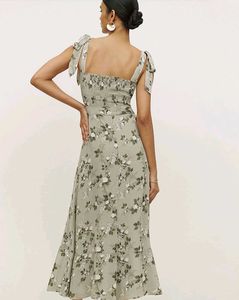 Spring Outfit— Sage Green Slit Dress
