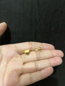 Anti Tarnished Heart Studs