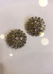 Sparkling Rhinestone Flower Earrings