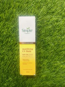 Simple Mattifying UV Fluid SPF 50