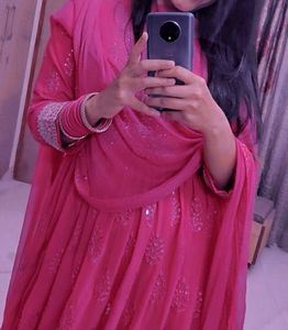 Beautiful Pink Embroidered Kurta Set