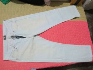 I Am Selling Jeans Of My Brother