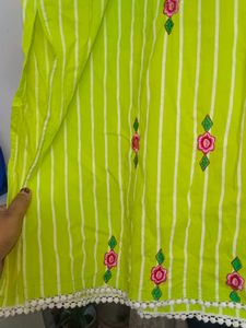 Cotton Green Embroidered Kurta
