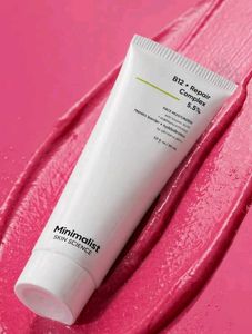 Minimalist B12 + Repair Complex Moisturizer