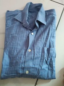 Men's Blue Plaid Button-Down Shirt(new)