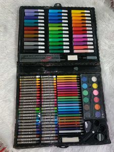 150 Piece Art Set for Kids