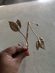 Golden Leaf Armlet