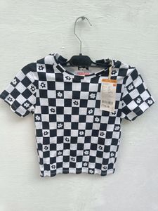 COOLSTERS BLACK&amp;WHITE CROP TOP