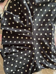 polka dot top🖤🤍