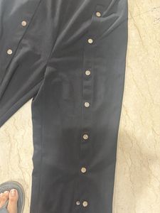 Chic Black Button-Up Jumpsuit