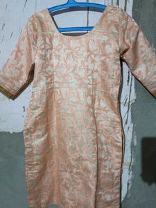 Elegant Peach Kurta Set with Dupatta