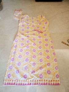 White Kurta with Yellow &amp; Pink Print