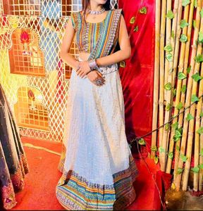 Sleeveless chaniya Choli Set
