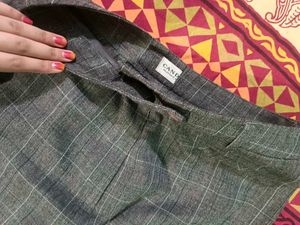 British Woman's Grey And White Plaid Trousers