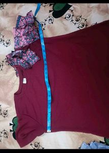 Beautiful Sleeve design Top in XL size