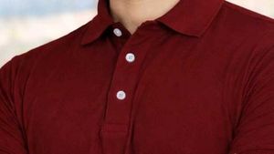Maroon Polo Shirt - Classic Style