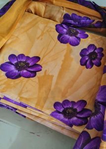 5 metar with dupatta Vibrant Floral Print Kurta Se