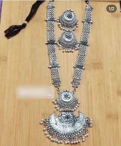 Oxidized Silver Necklace with Earrings