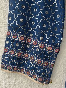 Elegant Blue Ethnic Kurta with Intricate Pattern