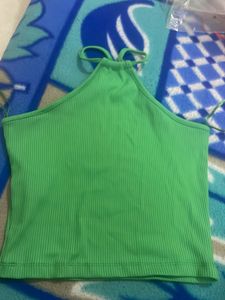 Green Crop Top - Trendy &amp; Chic!