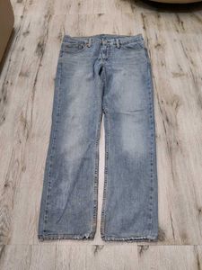 Ma5208 Levi's jeans waist 30 inches