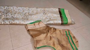 Green Border Dupatta