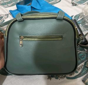 New Hand Purse