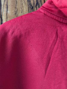 Under Armour Hoodie - Red