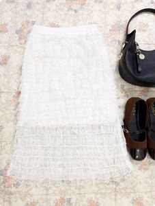 White lace Pinteresty skirt