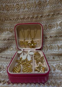 Charming Jewelry Set with Box