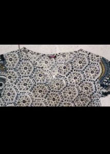 Printed Long Sleeve Top