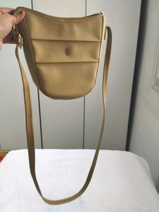 BAGGIT SLING BAG