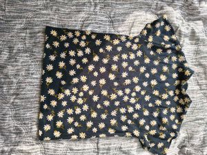 new korean black pintrety top