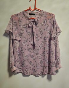 Chic Floral Print Blouse