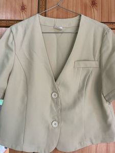 Light Beige V-Neck Short Sleeve top