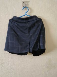 Chic Plaid High-Waisted Shorts