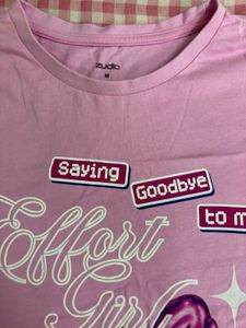 Pink Graphic Butterfly T-Shirt🌷(not wore once)