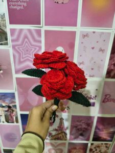 Handmade Crocheted Red Roses (Pack Of 3)
