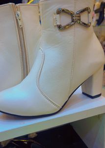 Cream Ankle Boots with Zipper