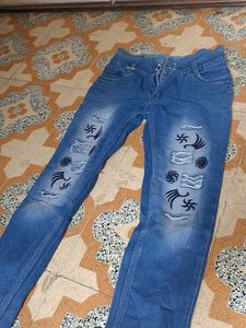 Stylish Blue Denim Jeans with Graphic Print