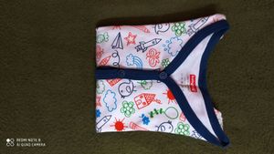 babyhug cotton tshirt 12-18  months boys