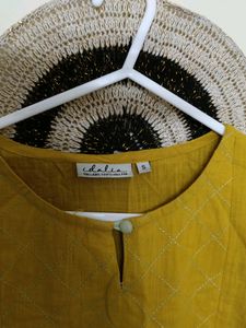 WOMEN'S KURTI
