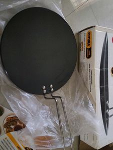 Hawkins Futura Hard Anodised Tava